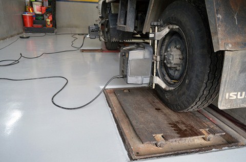 Chuan Ann Tyre and Battery Floors it with Flowcrete